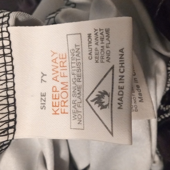 Shorts Set - Picture 6 of 7